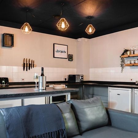 The Venue Serviced Apartments هدرزفيلد المظهر الخارجي الصورة