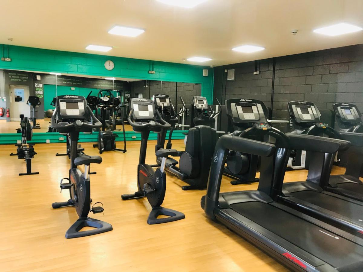 The Venue Serviced Apartments هدرزفيلد المظهر الخارجي الصورة